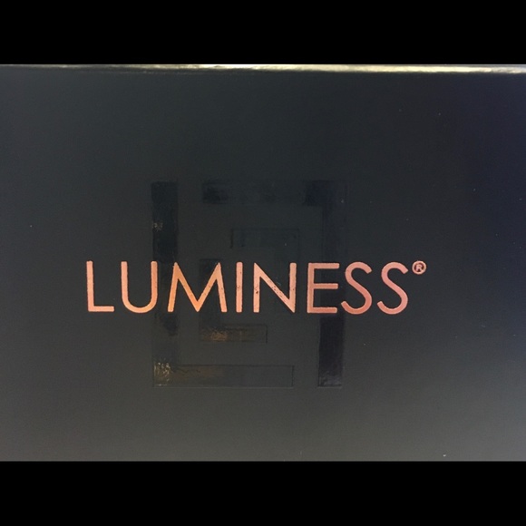 🌷Bundles Made🎄ICON PRO Luminess Airbrush Make-Up system💋 - Picture 5 of 9